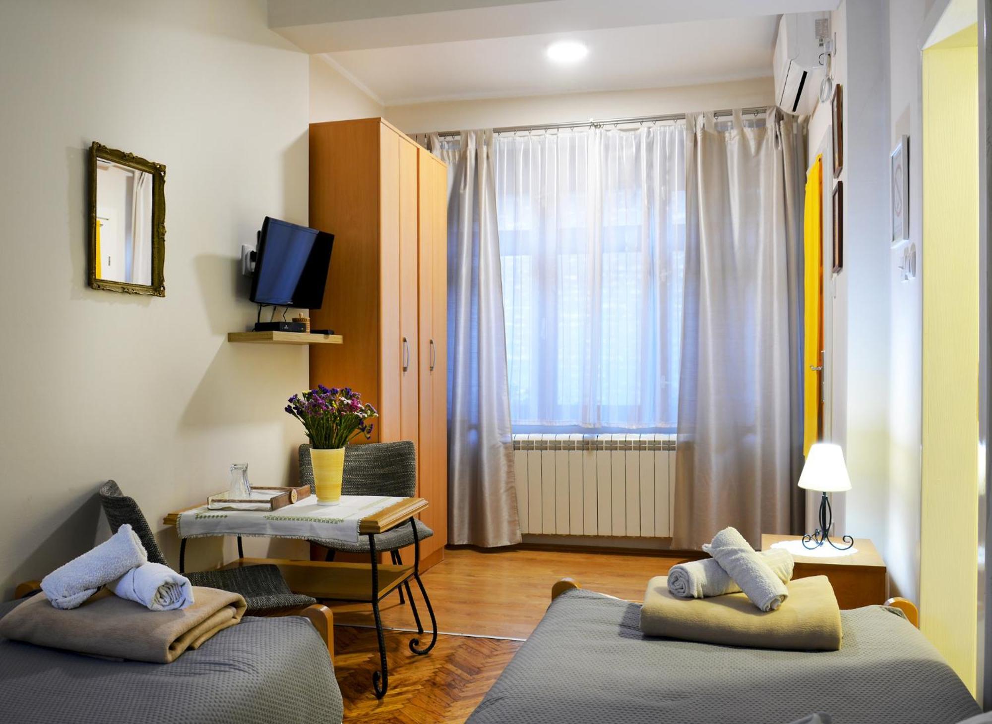 Sobe Gajic Sremski Karlovci Exterior foto