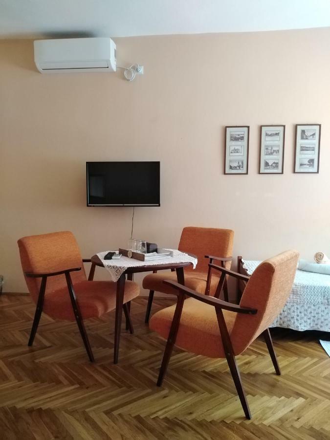 Sobe Gajic Sremski Karlovci Exterior foto